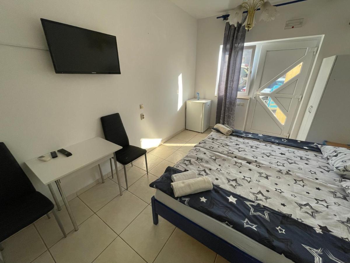 Apartmani Noelle Novi Vinodolski Exterior foto