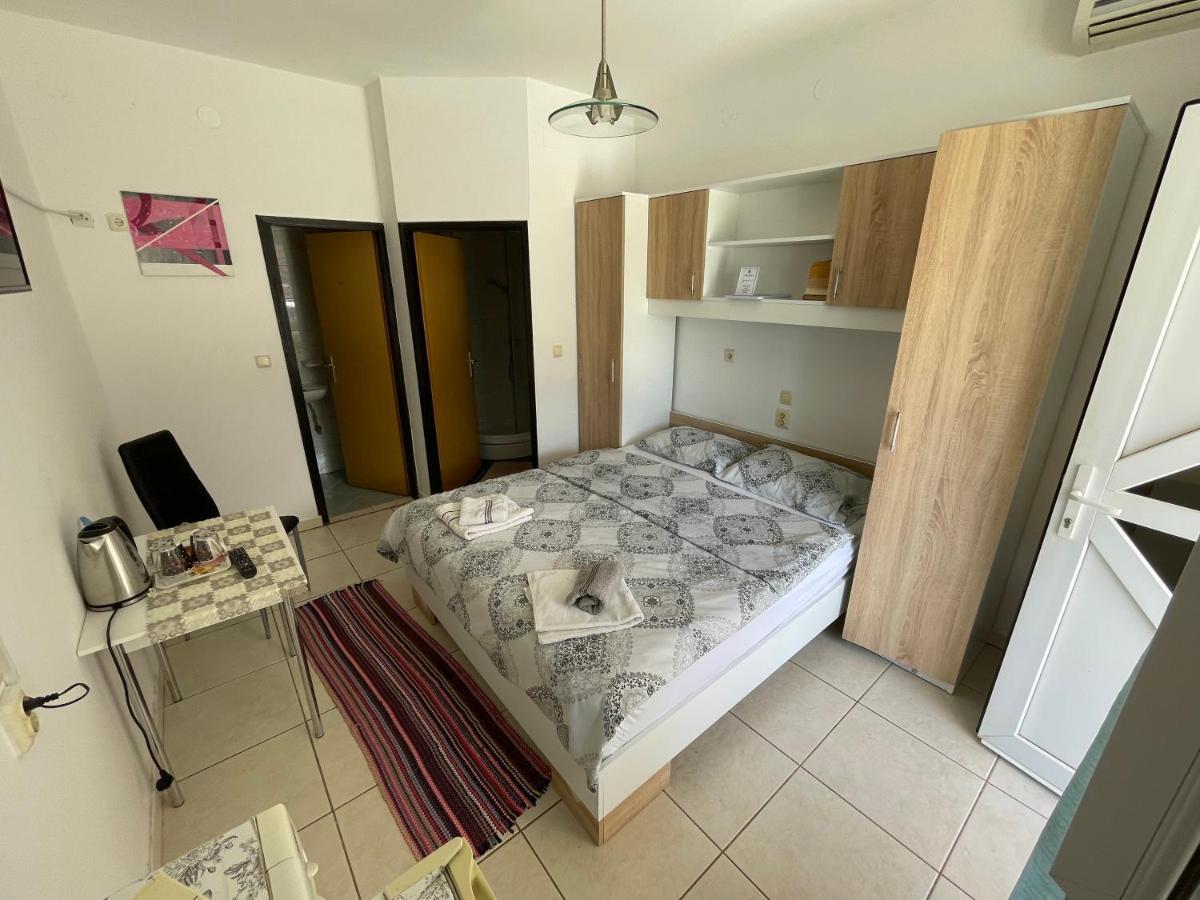 Apartmani Noelle Novi Vinodolski Exterior foto
